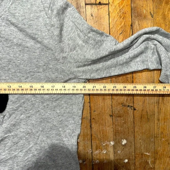 Tommy Hilfiger Sweater Mens XL Gray Dog Graphic Long Sleeve Ribbed Hem Crew Neck - Picture 5 of 7